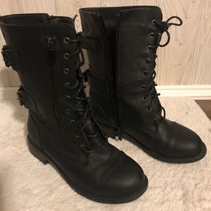 Moto boots